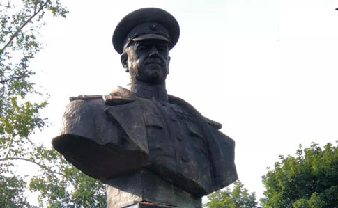У Харкові відновили скандальний пам'ятник Жукову