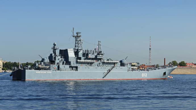 Russian landing ship Olenegorskiy Gornyak moved to occupied Sevastopol – photo