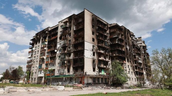 Russians officially admit they completely destroyed city of Popasna