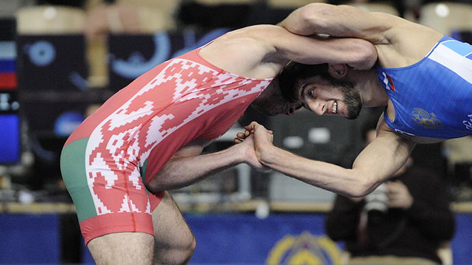 Russian and Belarusian wrestlers allowed to participate in international competitions