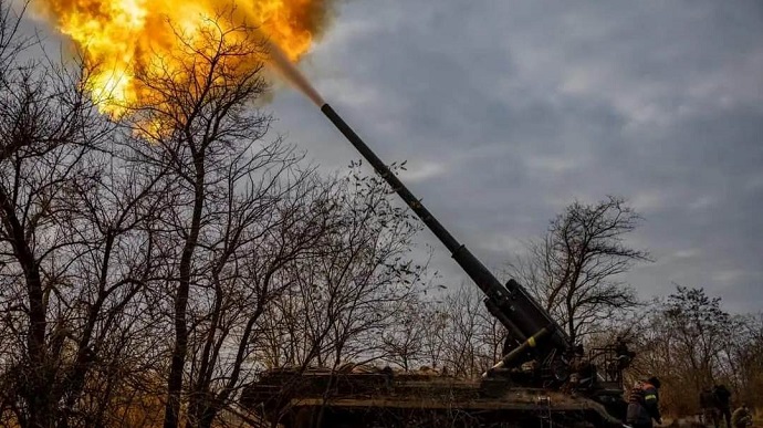 Ukraine’s high-precision strike: 2 truckloads of dead Russian soldiers removed from building