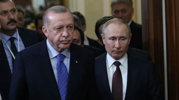 Эрдоган обсудит с Путиным новый механизм экспорта украинского зерна – МИД Турции