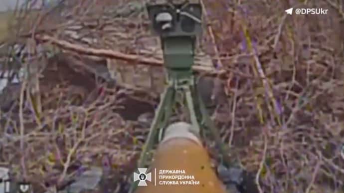 Воїни ДПСУ показали, як перетворили російський Муром-П на брухт