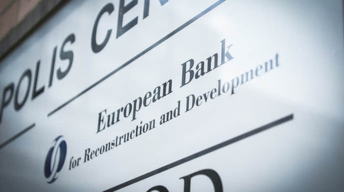 Ukraine needs increased Western support to avoid printing money, EBRD says