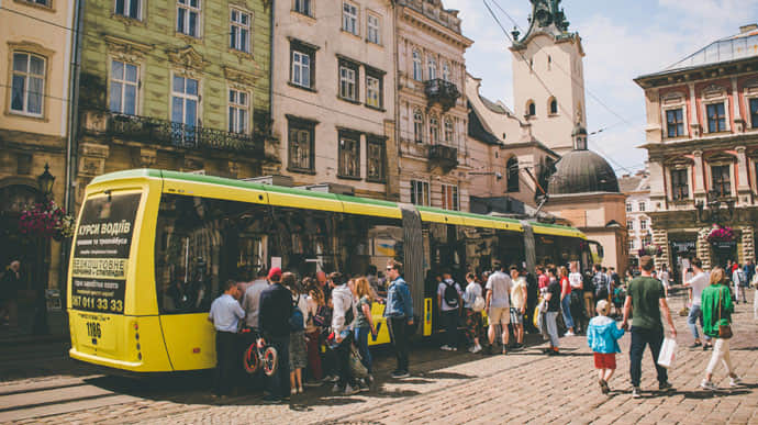 Public transport routes changed in Lviv due to night attack