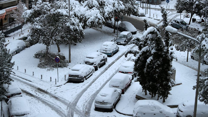 Снегопады и морозы: в Грецию пришел мощный циклон Медея