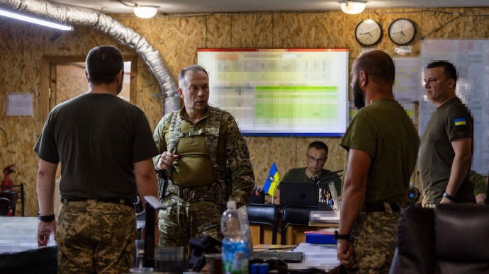 Сирський пояснив, чому він втручається в управління на тактичному рівні