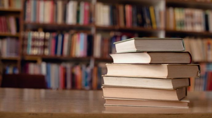 Госкомтелерадио: Из России везут в 12 раз меньше книг, чем 10 лет назад