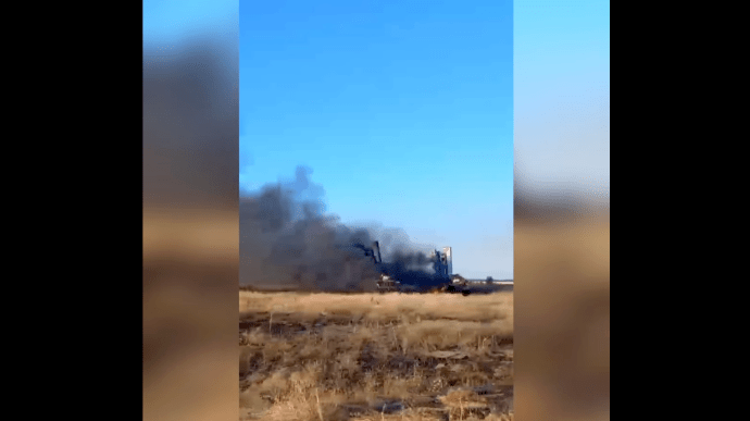 Kherson region: Ukrainian Armed Forces show destroyed battery of Russian S-300 missile system
