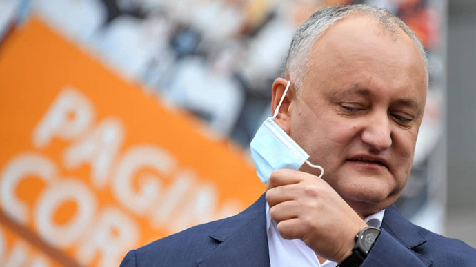 Додон заявил, что лидирует на выборах президента Молдовы, вопреки экзит-полам
