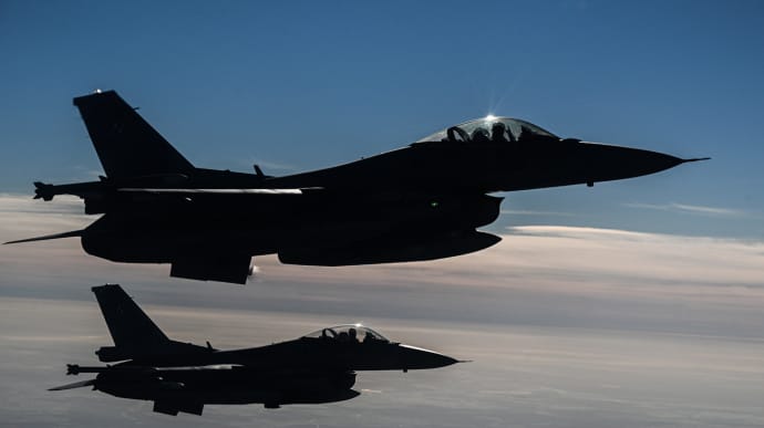 Нідерланди не заборонятимуть використання F-16 для ударів по цілях на території РФ