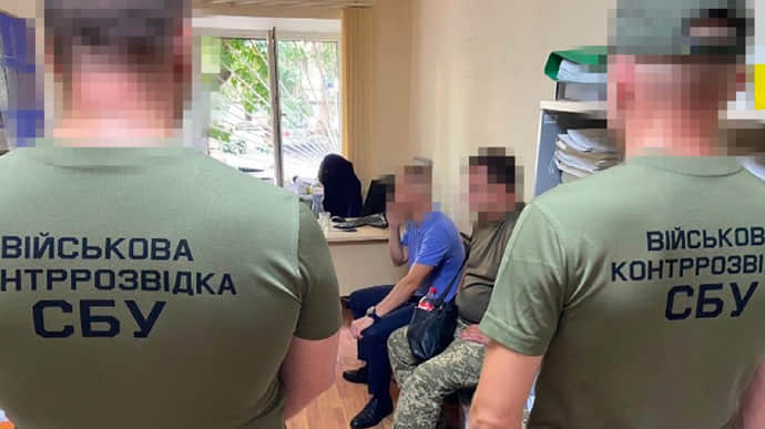 В Одесской области военный бухгалтер присвоил 10 миллионов из зарплатного фонда морпехов