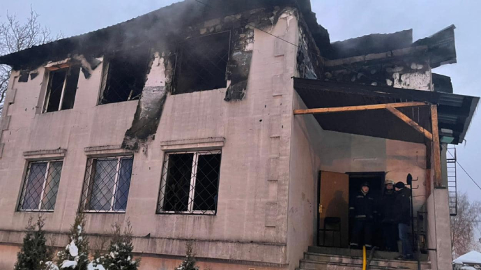 Офіс генпрокурора назвав попередню причину пожежі в будинку для літніх людей