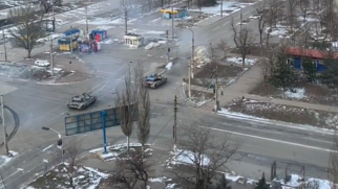 Мариуполь: Азовцы уничтожили 4 танка, ББМ и пехоту оккупантов