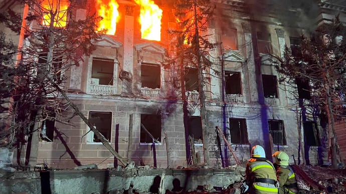 В Николаеве из-за обломков сбитых беспилотников возникли пожары – городской голова