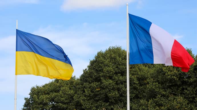 Ukraine and France begin discussions on security guarantees agreement