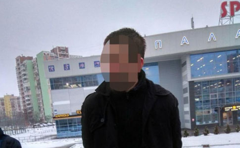 Киевлянин получил 9 лет тюрьмы за гранату, брошенную в полицейских