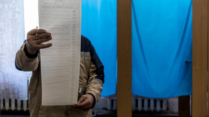 ОО и партии требуют от Рады оставить открытые списки на выборах