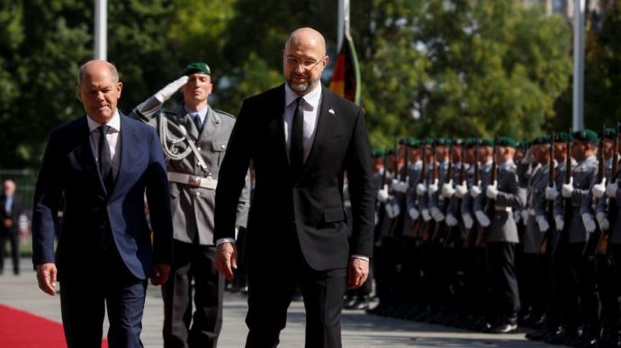 Ukraine’s PM visits Scholz, proposes that a special EU and UN special mission be sent to the ZNPP