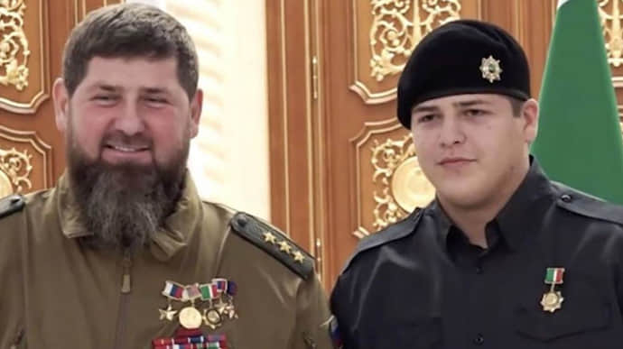 15-летнего сына Кадырова, избившего человека, наградили орденом за заслуги