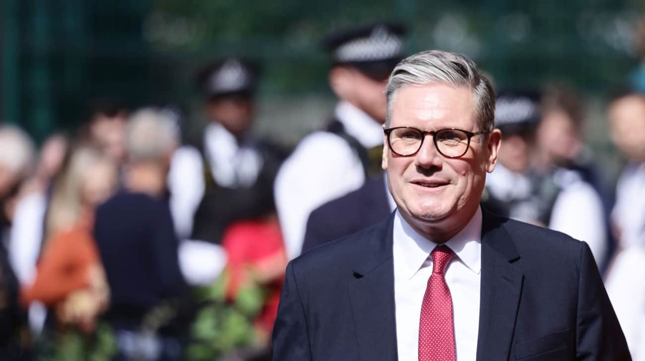 In Britain arrested the second suspect in arson -related prime minister