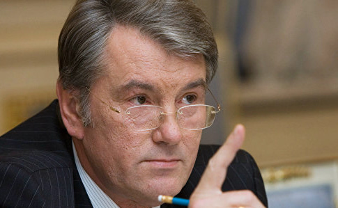 Ющенко трудоустроился в одном из банков Киева