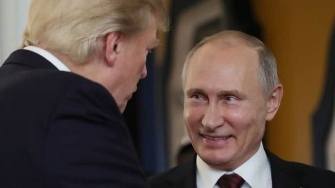 Ушаков: Путин рассказал Трампу о якобы предотвращении терактов у Кремля на 9 мая