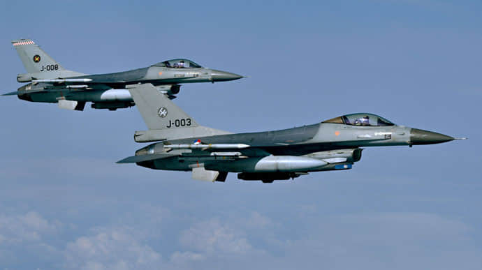 В Нидерландах рассказали, когда Украине поставят F-16