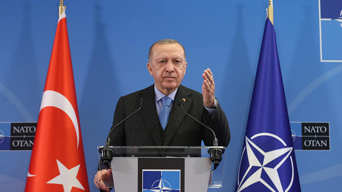 Турция заблокировала начало переговоров о вступлении Финляндии и Швеции в НАТО