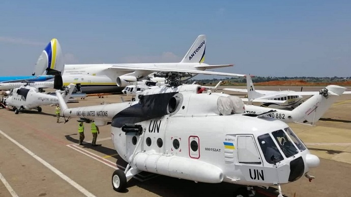 Украинских миротворцев эвакуировали из-за извержения вулкана в Конго