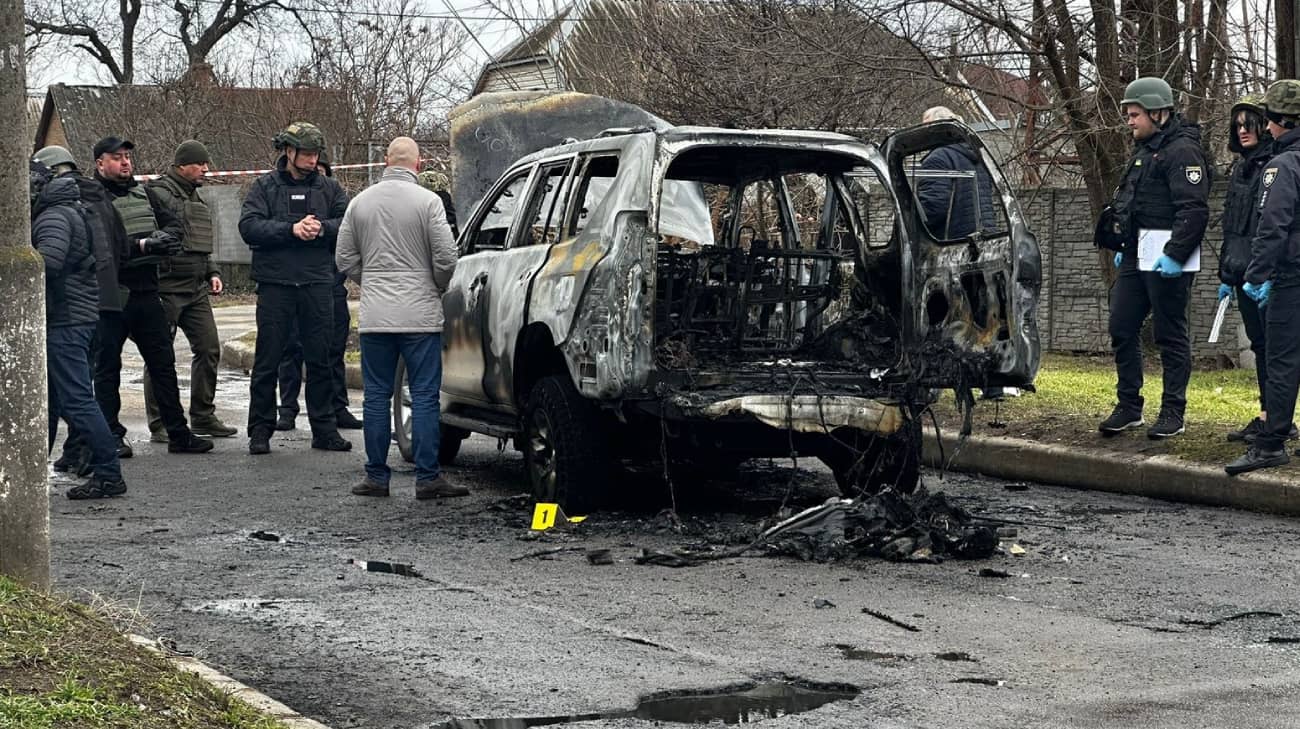 В Никополе расстреляли авто заместителя мэра: он погиб | Украинская правда