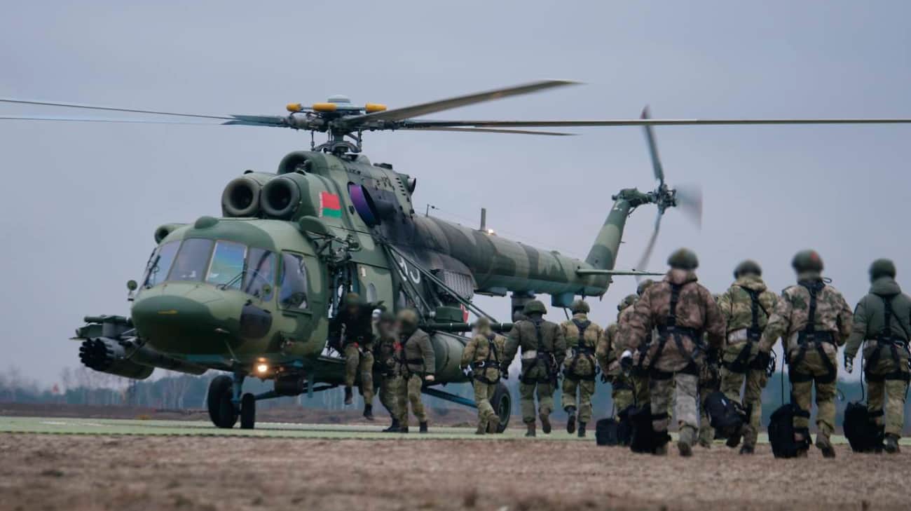 Білорусь анонсувала великі військові навчання спільно з Росією на 2025