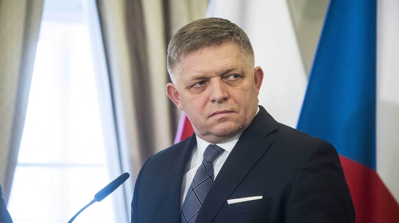 Slovenský premiér povedal, že Rusko nikdy neopustí Krym a Donbas