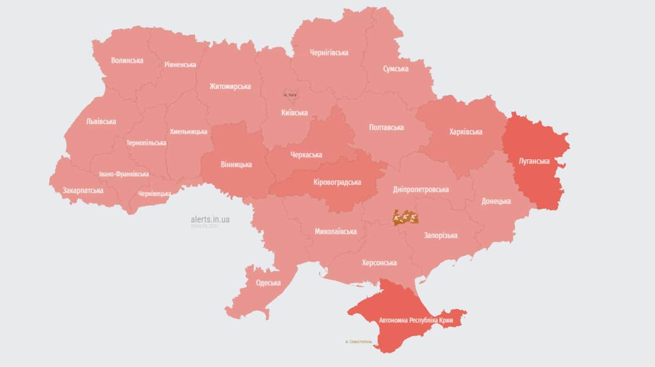Во всех областях Украины объявляли ракетную опасность, была угроза “Кинжалов”