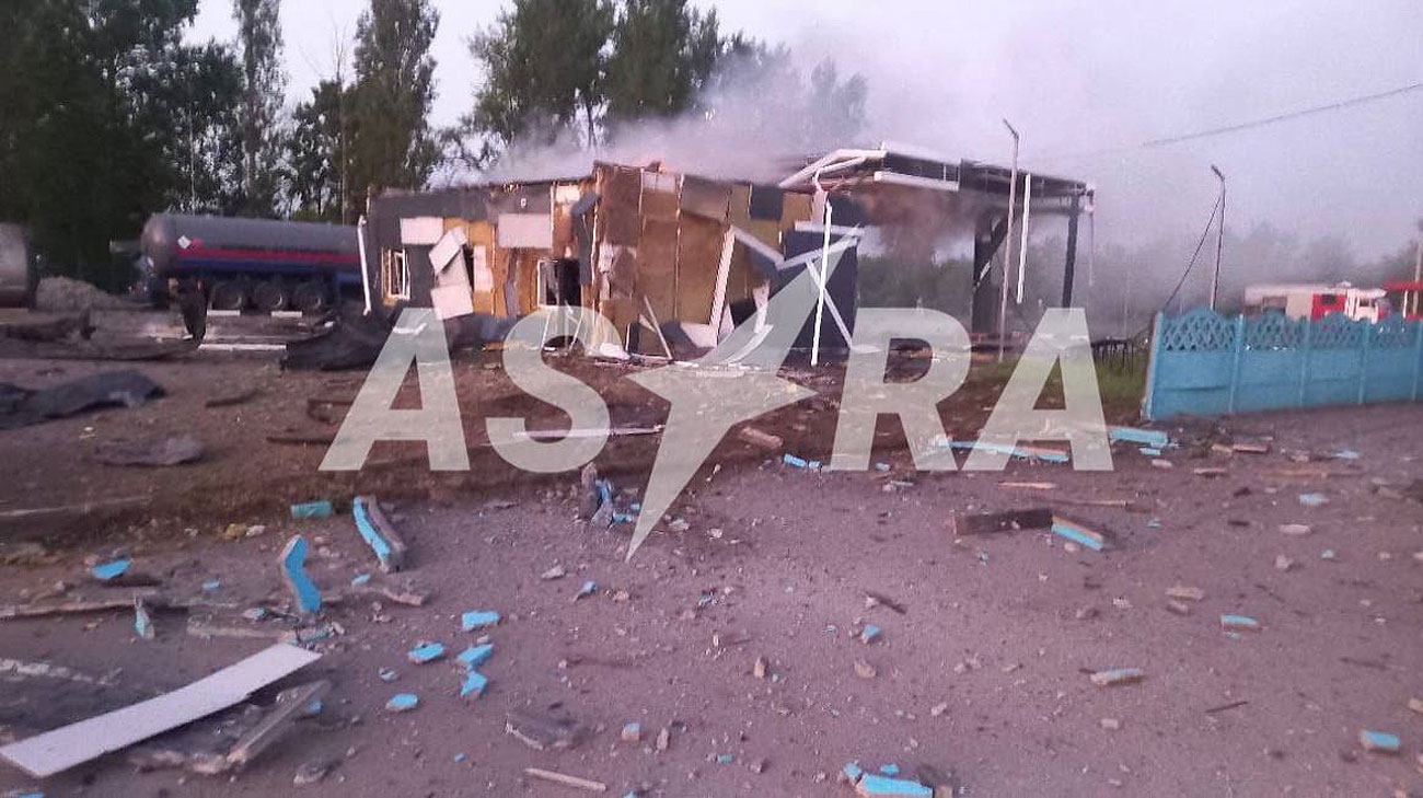 На российскую АЗС упали два дрона – губернатор | Украинская правда