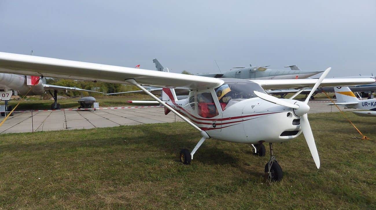 A cadet from Kharkov College died whereas coaching on a aircraft.