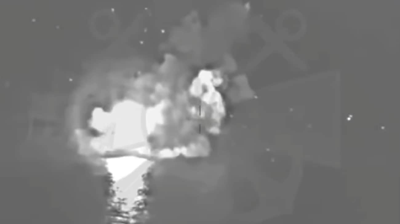 Ukraine attacks gas platform in the Black Sea with group of Russian military personnel – Video