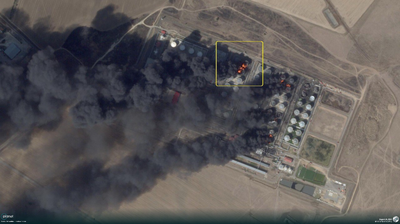 На 8-е сутки пожара на нефтебазе в Ростовской области возник новый очаг ...