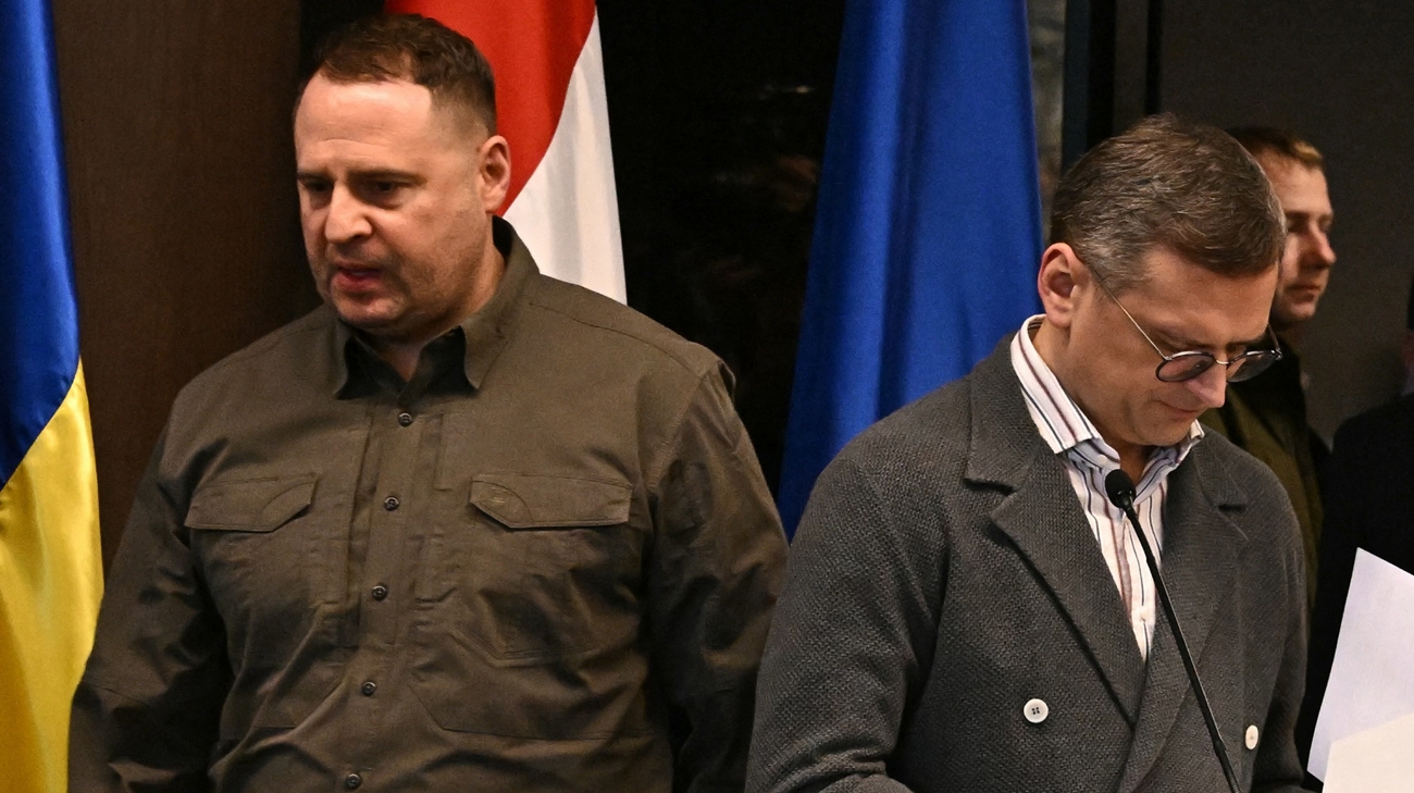 Politico: Кулебу звільнили, бо дратував Єрмака | Українська правда