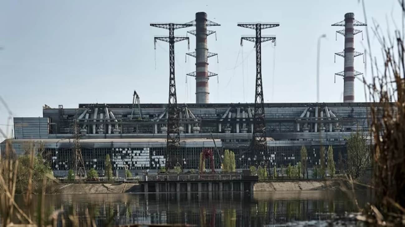 Ukraine and Russia negotiate to end strikes on energy infrastructure – FT