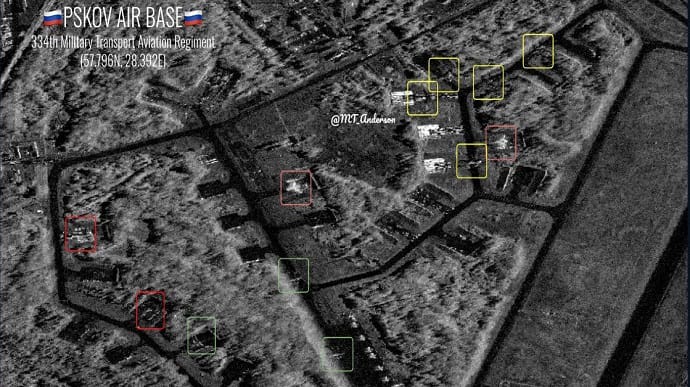 Появились новые спутниковые снимки уничтоженных Ил-76 под Псковом