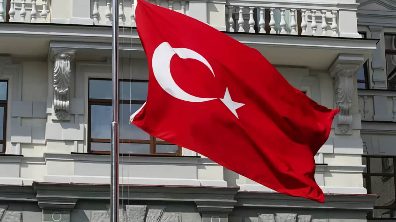 The Guardian: Trust gap between Ukraine and Russia is major obstacle to peace, advisor to Turkish president says