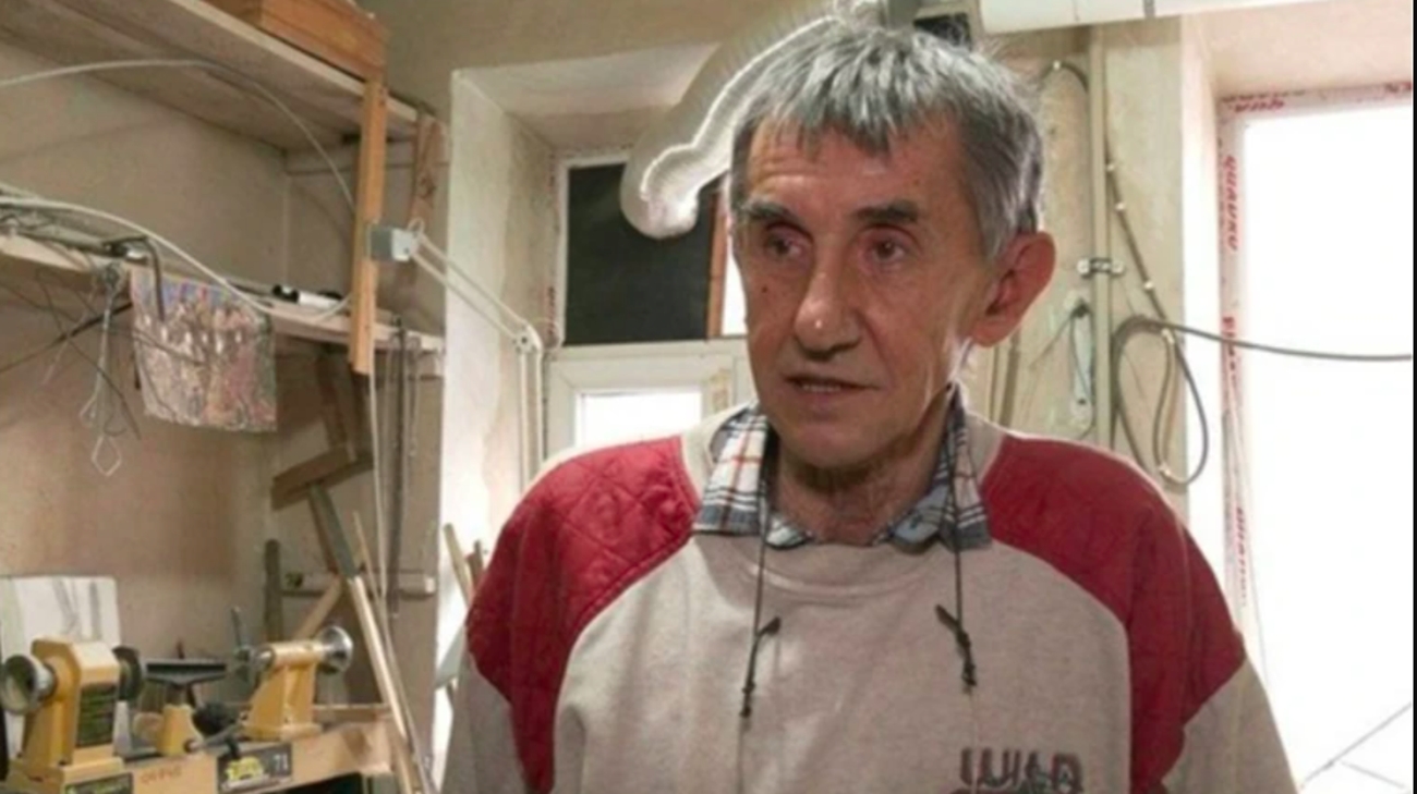 Russian Shahed drone hits home of Kharkiv puppet theatre worker: colleagues launch fundraiser – photos
