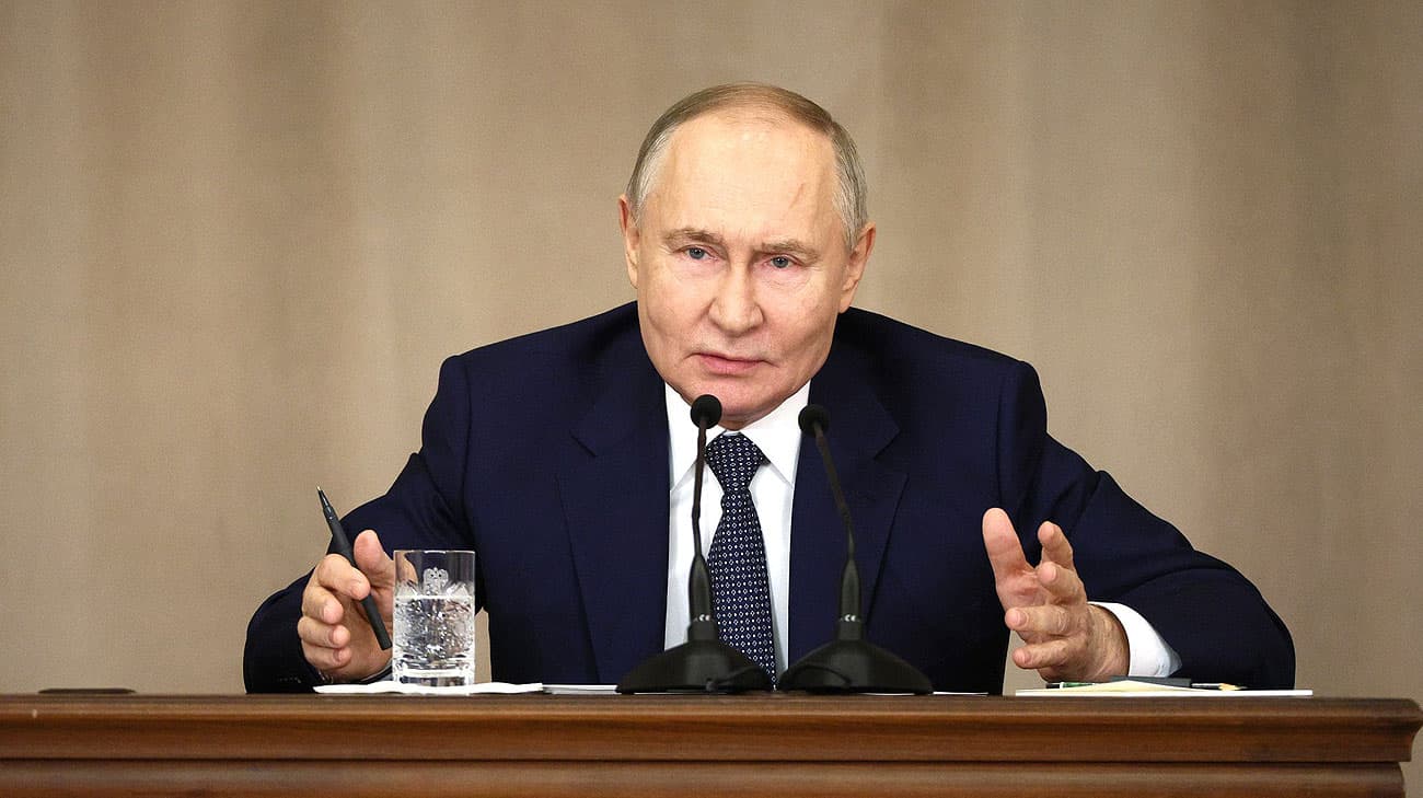 Putin confident he can fully seize four Ukrainian oblasts by end of 2025 – Bloomberg