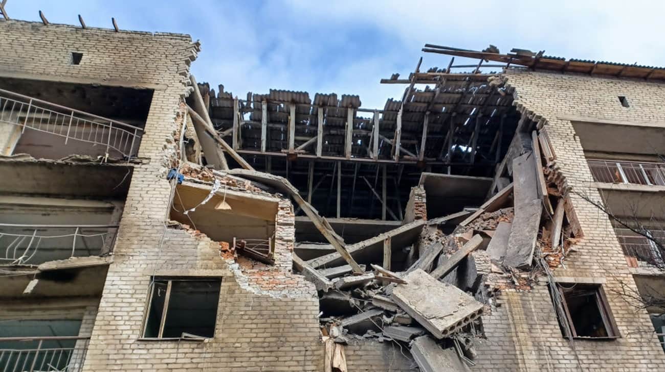 Over 18,000 Ukrainians receive housing certificates for homes destroyed by Russia