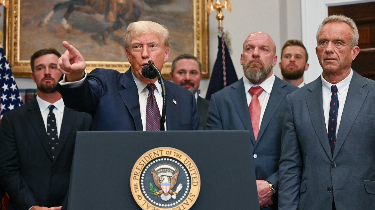 Трамп предупредил Россию о санкциях: у Кремля есть время до 8 августа