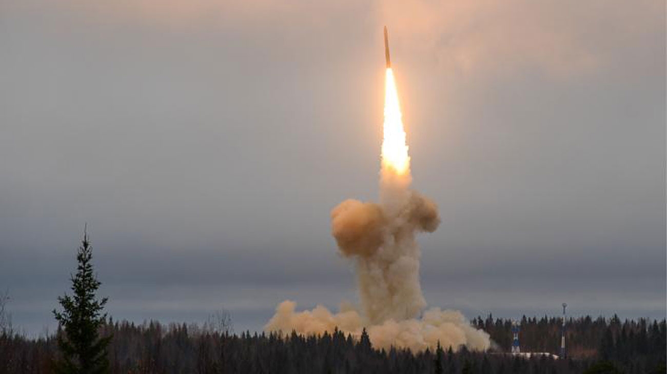 Russia lifts ban on mid- and short-range missile deployment