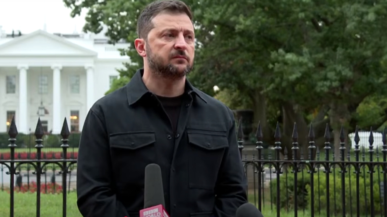 Zelenskyj o územných otázkach: Riešenie ponechám na rokovanie s Putinom