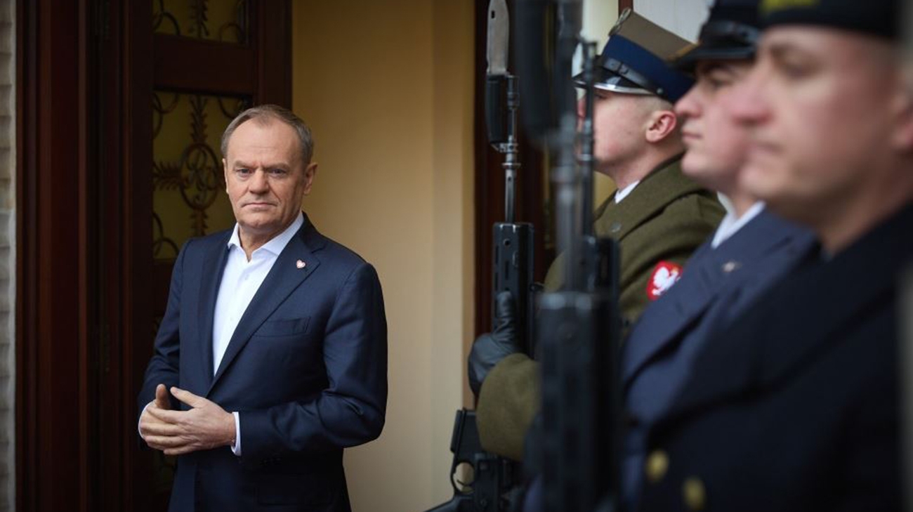 Polish PM advises against holding Zelenskyy-Putin talks in Budapest, where Ukraine received territorial guarantees in 1994