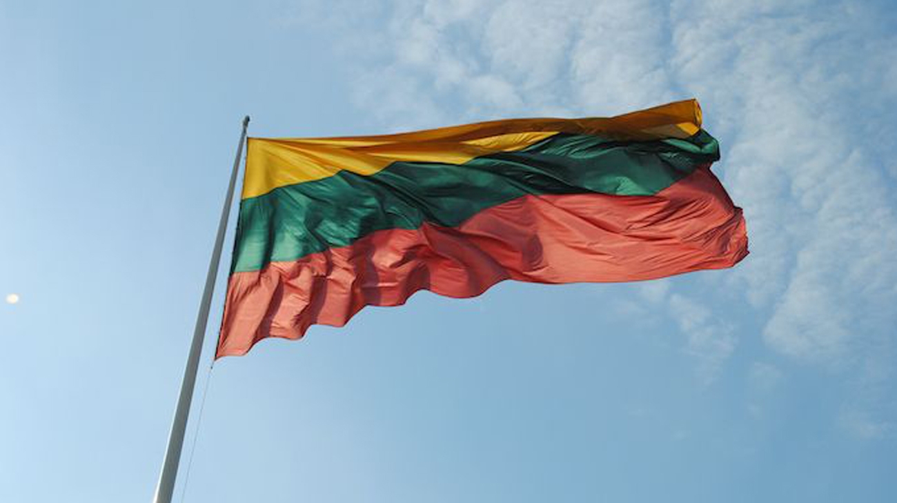 Lithuania strengthens border security with Russia and Belarus by installing barriers on roads